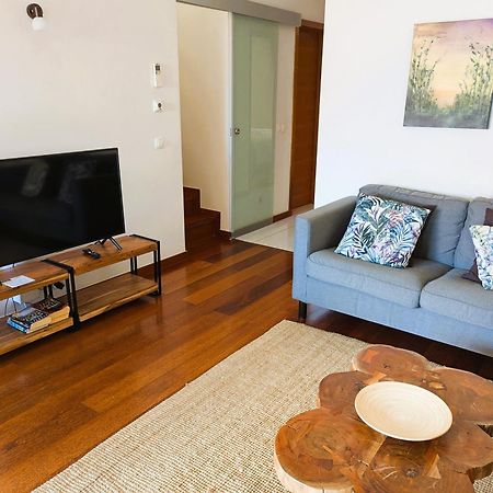 Luxury 3-Bedroom Apartment At High-End Senhora da Luz 외부 사진