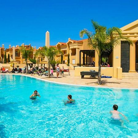 Luxury 3-Bedroom Apartment At High-End Senhora da Luz 외부 사진