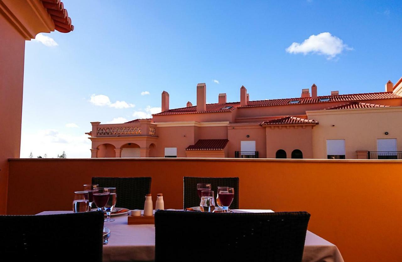 Luxury 3-Bedroom Apartment At High-End Senhora da Luz 외부 사진